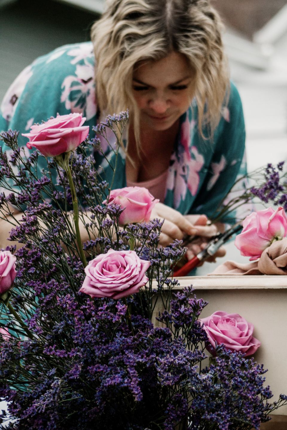 expert_quigley_extend_life_of_cut_flowers