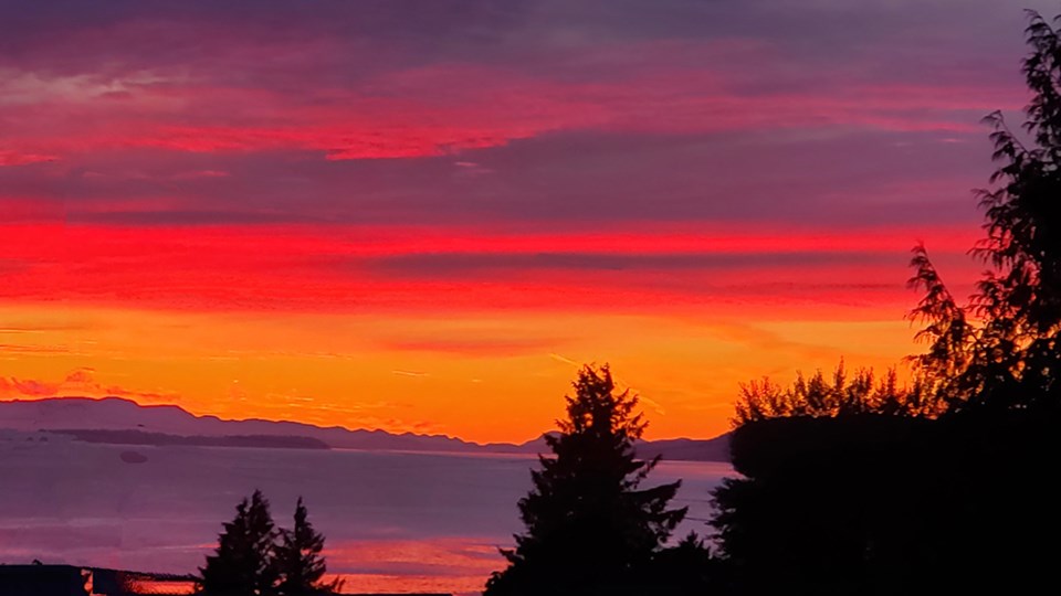 august_9_steve_short_sunset-from-burnaby-street