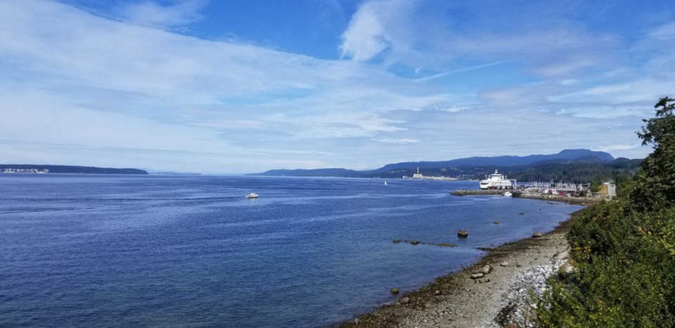 april_5_lisa_hansen_ferry_from_sea_walk