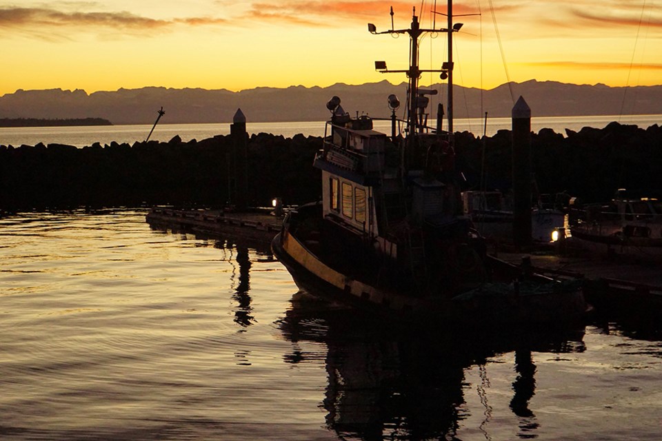 June_15_Alan Maconnachie _South harbour sunset