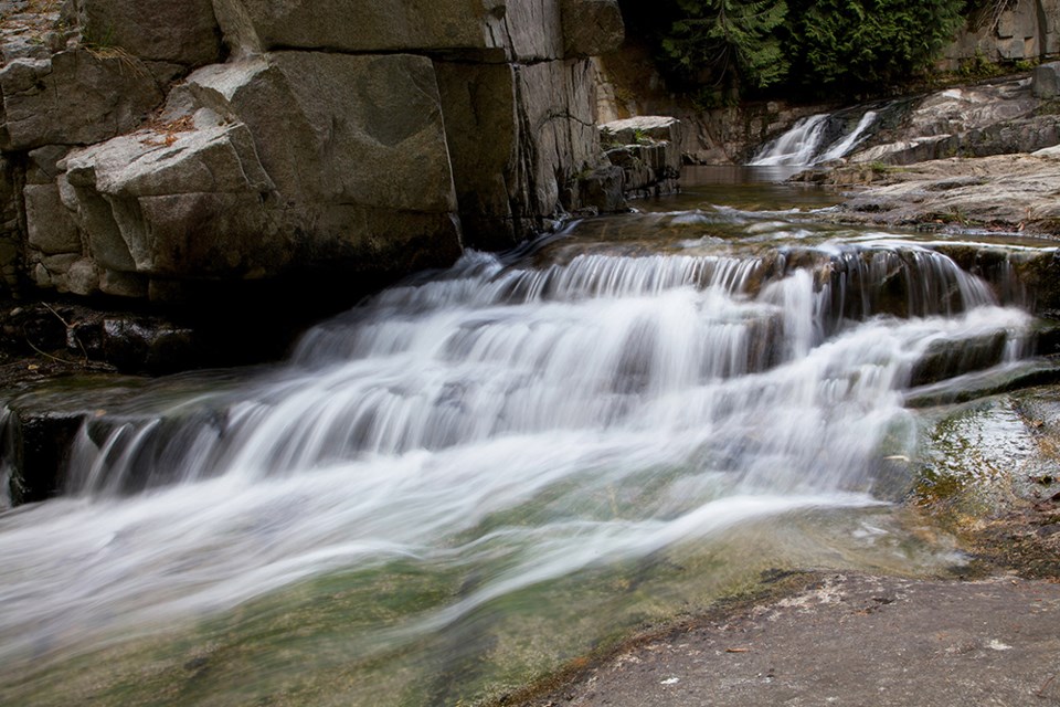 June_2_Eagle River_spring_Peak_paul