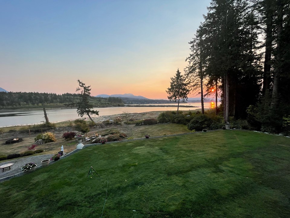november_2_randy_donovan_brew_bay_morning