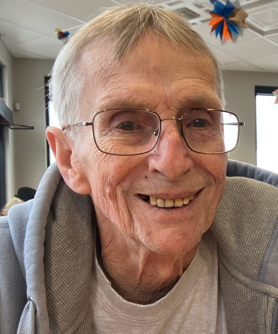 2936_obit_leslie_woods