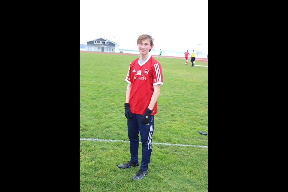 Powell River Villa midfielder Griffin Leach.