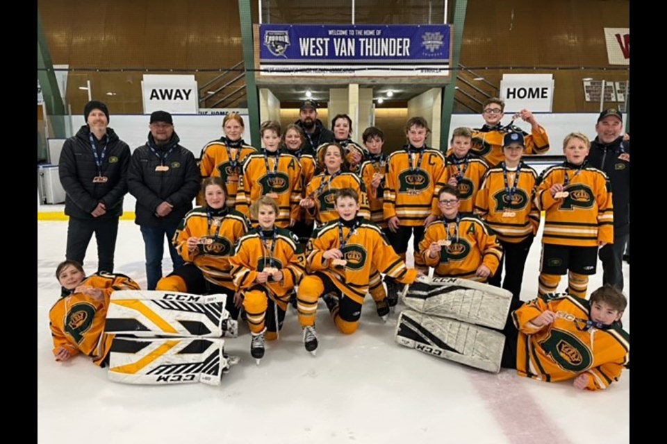 Powell River U13 Kings, 2023 BC Hockey U13 Tier 3 provincial bronze medalists.