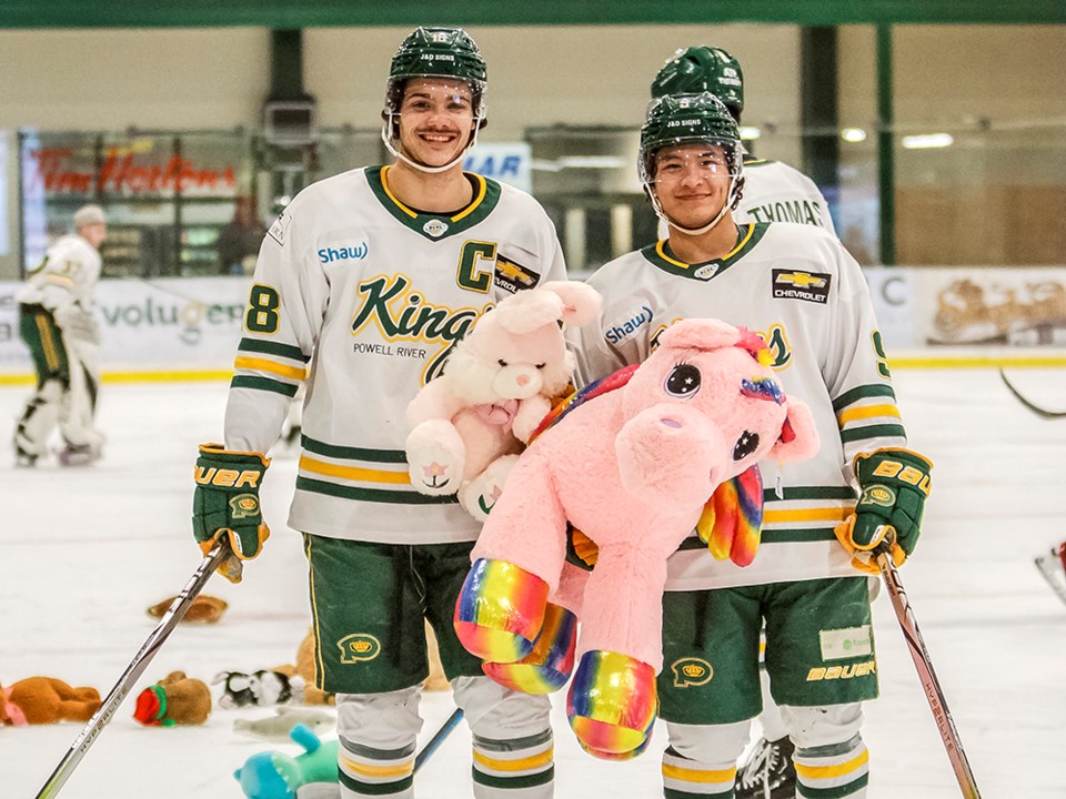 2908_kings-vs-cowichan-12020014