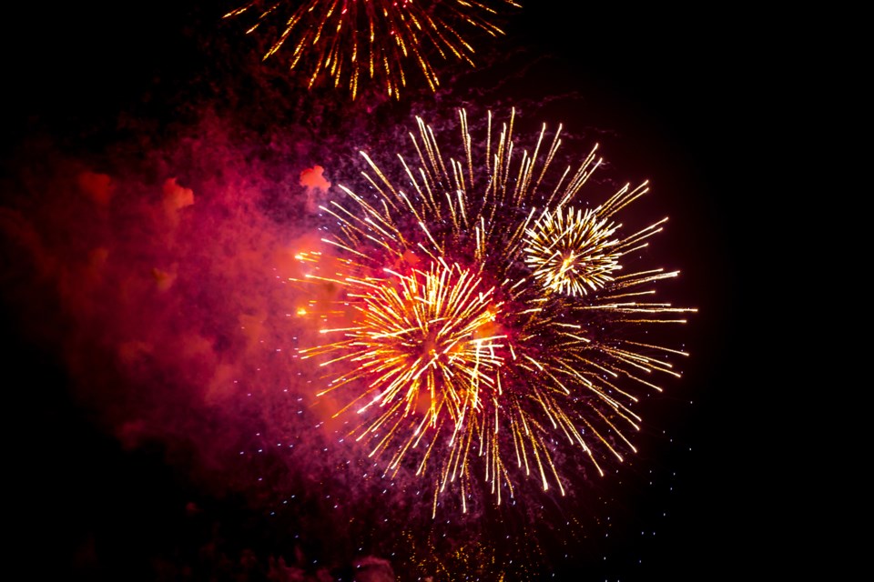 2647_fireworks_ban