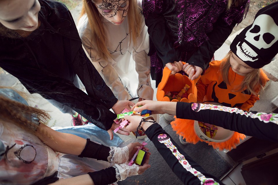 2802_editorial_halloween