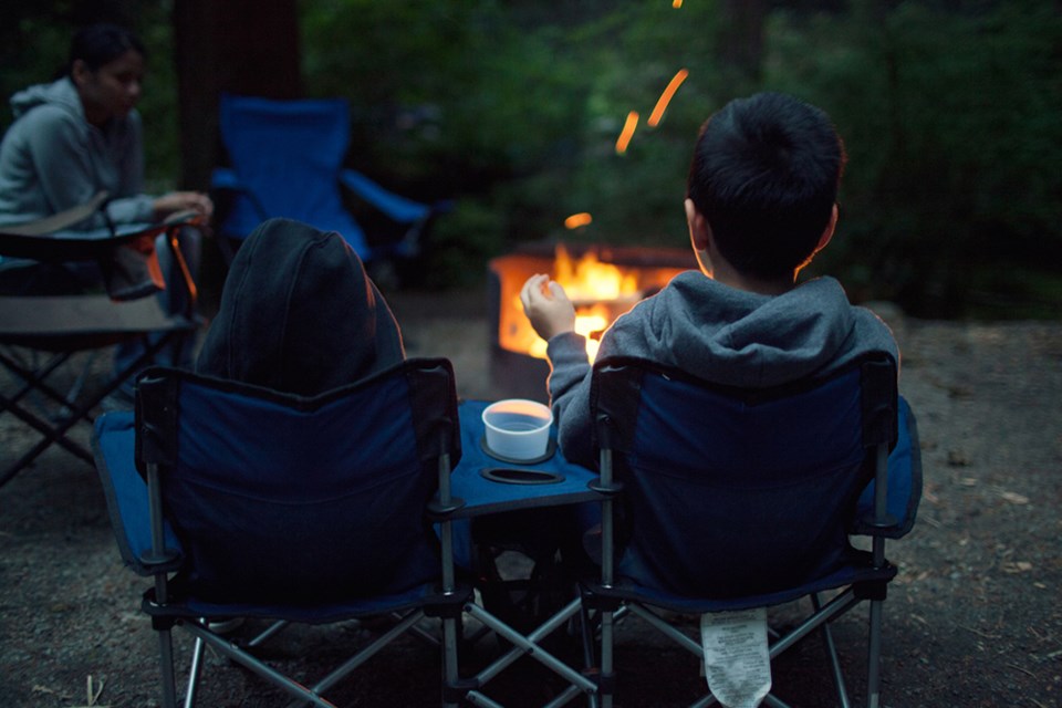 2838_campfire_allen_donikowski_moment_getty_images