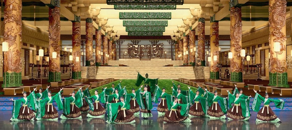 shen-yun-performance-green