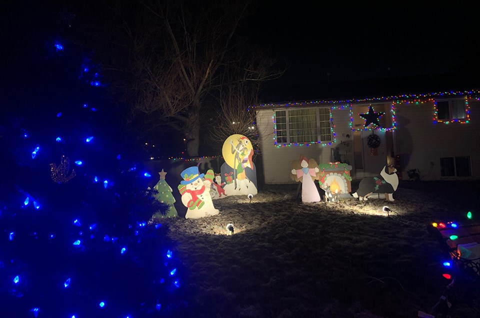 Candy Cane Lane Kelowna Bc / Every year, close to 70 homes in rutland will put up elaborate ...