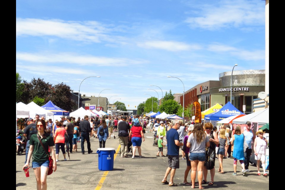 Exhibitor Alley along 7th Ave. during Prince George's Downtown Summerfest (via Downtown Prince George)