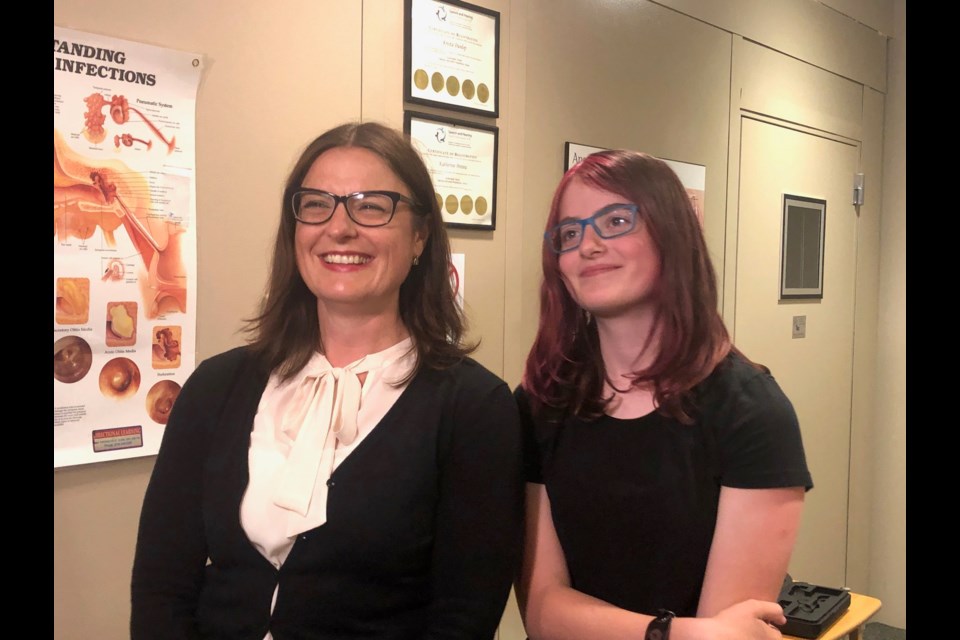 Lily Palmer and her mom Andrea avoided a trip to Vancouver thanks to the new cochlear implant virtual mapping technology. (via Hanna Petersen) 