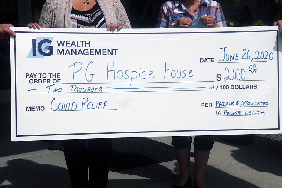 The Prince George Hospice Society is receiving free iPads and $2,000 to help residents reconnect with family during COVID-19. (via Kyle Balzer, PrinceGeorgeMatters)