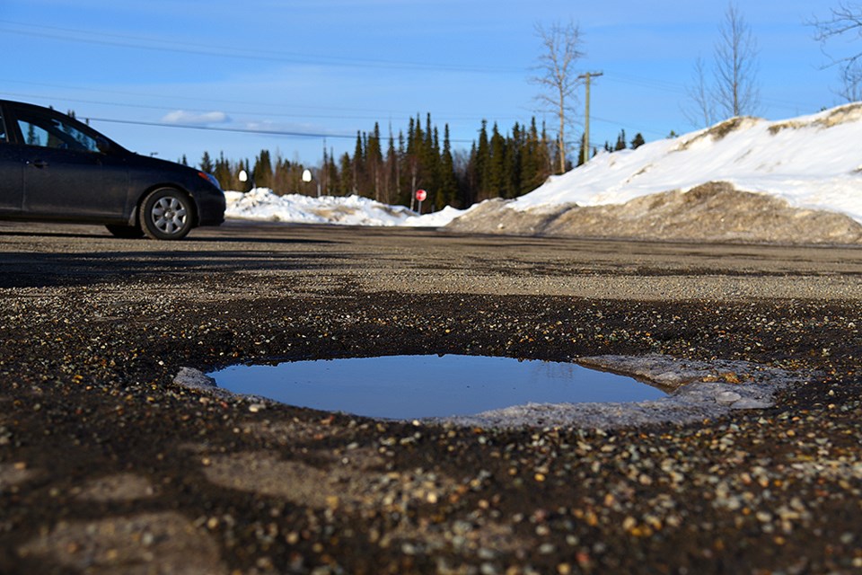 X_201903 marchroads pothole season springmelt elksentreDSC_0750-t