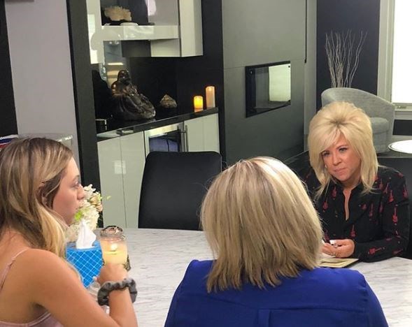 theresa caputo