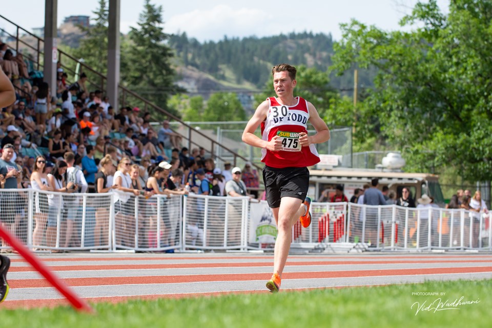 Jordan Bax of D.P. Todd Secondary school competes in Senior Men's 1,500-metre run at the 2019 B.C. Championships in Kelowna (via Vid Wadhwani) (via Vid Wadhwani)