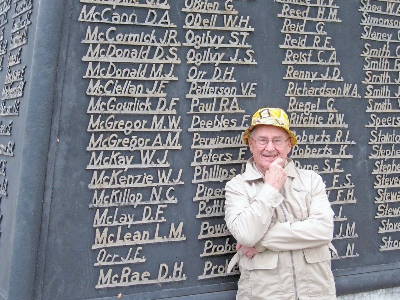 mcgourlick-cenotaph012547-jpg