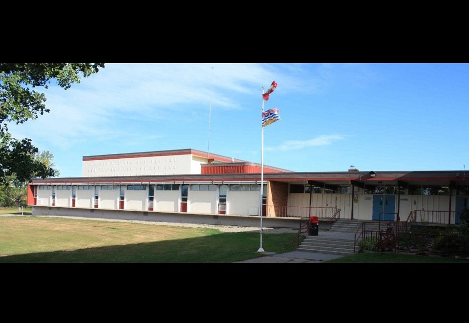 Ecole Frank Ross Elementary - Dawson Creek northern BC