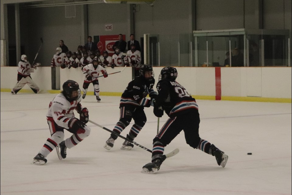 Linden Makow (left) skates for the Cariboo U-16 Cougars against the Okanagan Rockets at Kin 2 Arena during the 2019-20 season. / Kyle Balzer, PrinceGeorgeMatters