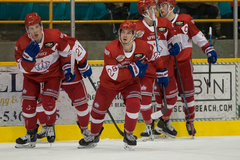 Spruce Kings-goal celebration 2019 road