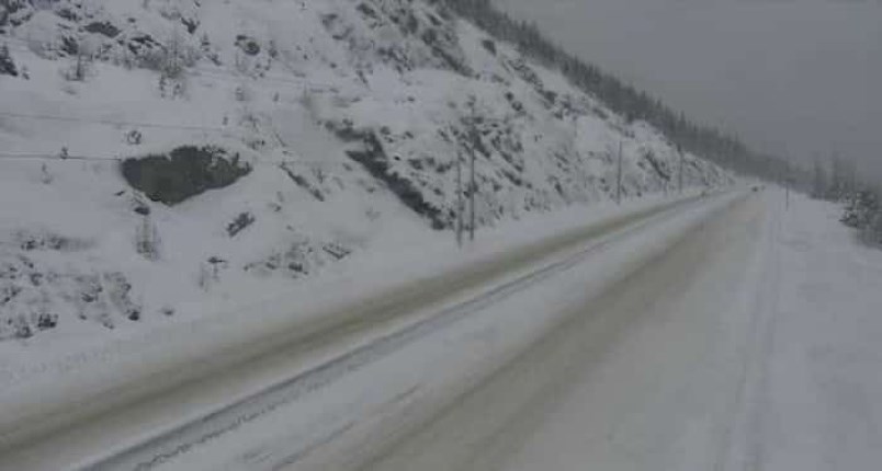 Alison Pass bc highway snow