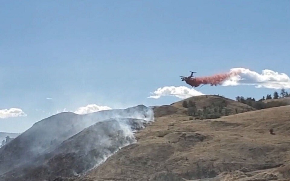 BC Wildfire Service air tanker - Sept. 7, 2020 Dave Crawford