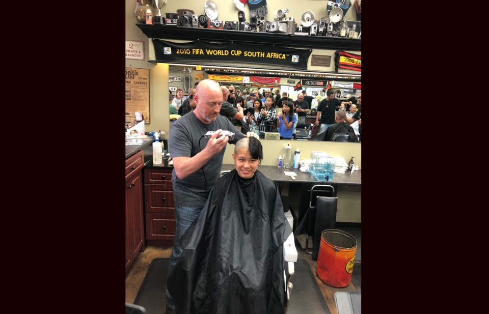 Hockey kids cutting hair