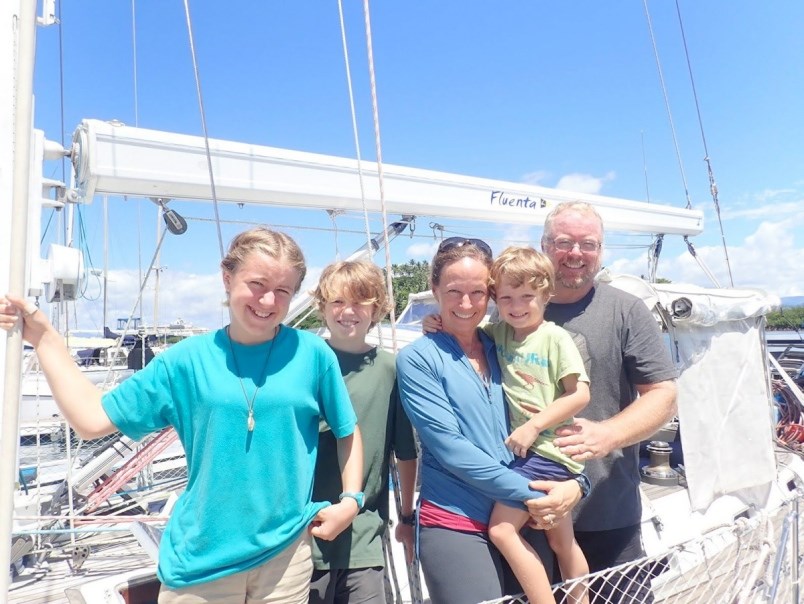 family-pb190437011988-jpg