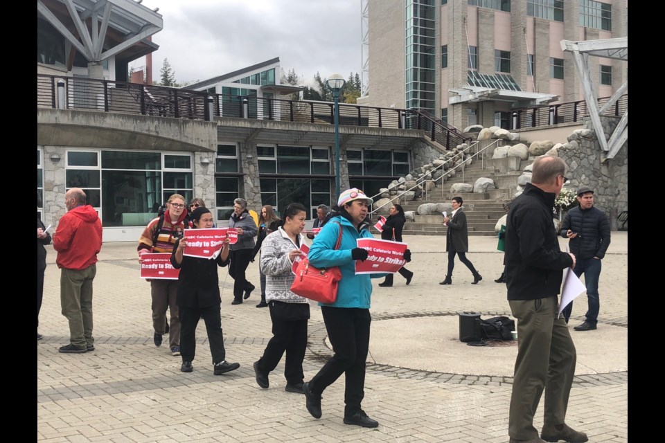 UNBC cafeteria workers rally for better wages outside the Agora Dining Hall on Sept. 12. (via Hanna Petersen)