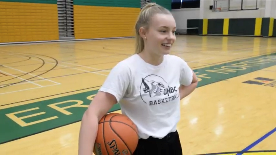 Jenna Korolek - UNBC basketball 2020