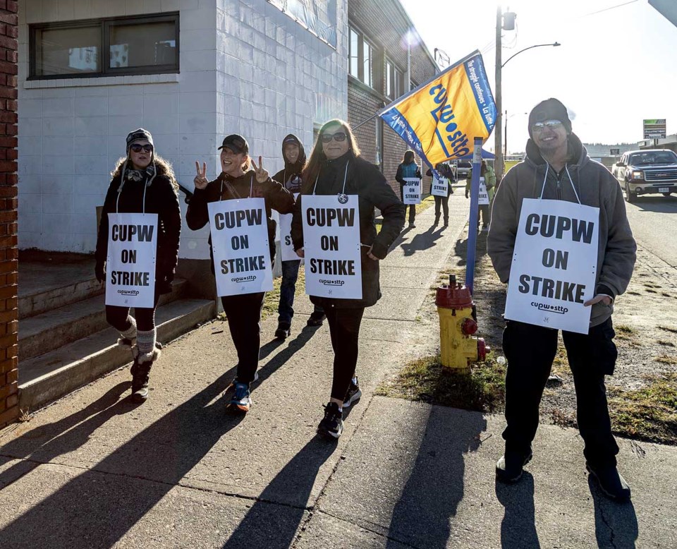 pgc-canada-post-strike-3-web