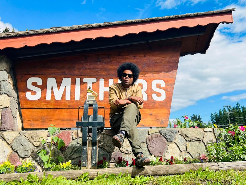 Alex Cuba Smithers Grammy