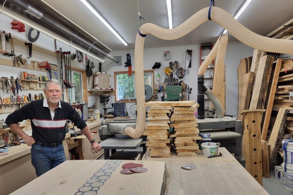 Dr. Laurie Cook, talented woodworker, is fundraising for the Ukraine war effort.