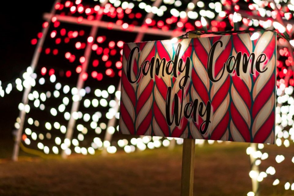 light-up-the-orchard-candy-cane-way