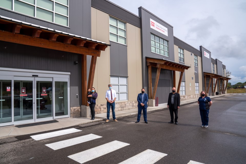 (Left to Right): Councillor Jasmine Thomas of the Saik’uz First Nation, Parliamentary Secretary Andrew Mercier, CNC President and CEO Dr. Dennis Johnson, Vanderhoof Mayor Gerry Thiessen and CNC student Lisa Irvine open the new campus. 