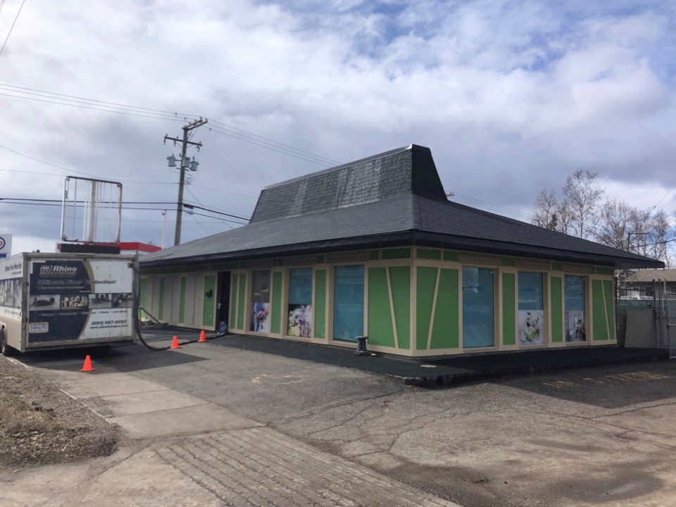 Queensway liquor store