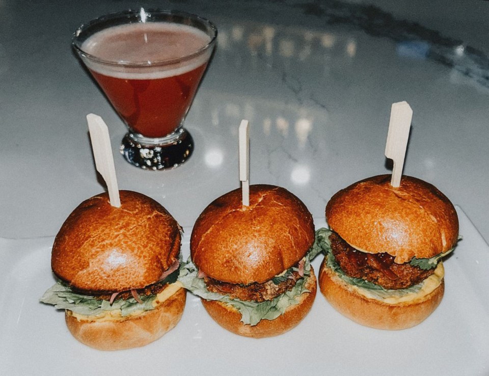 bevies-and-bites-oakroom-sliders