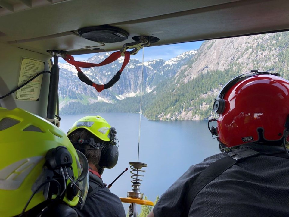 bc-search-and-rescue-helicopter