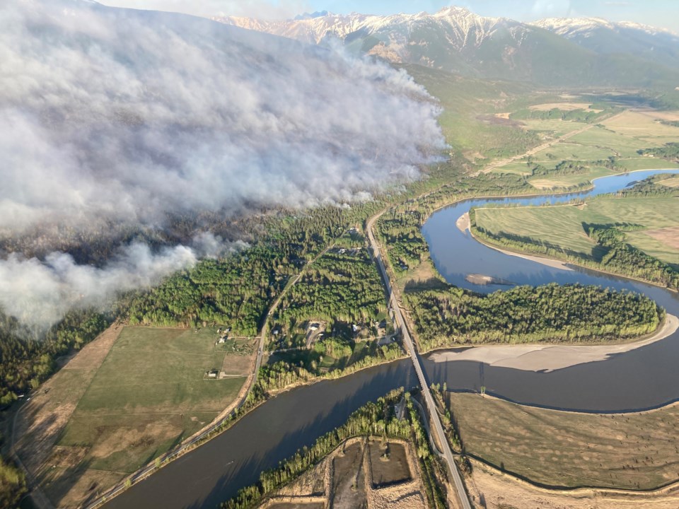 teare-creek-wildfire-may-5