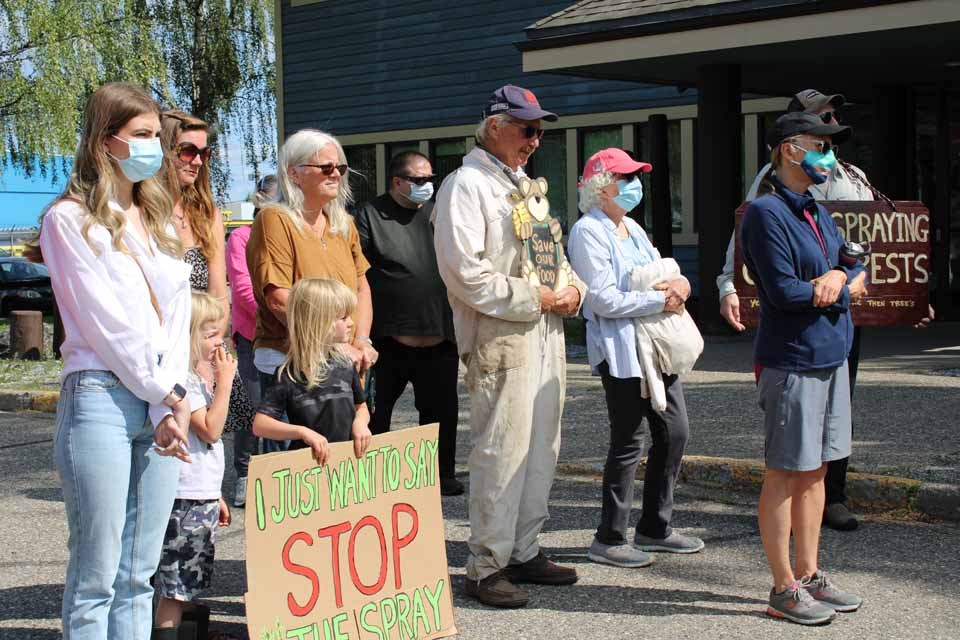 A group led by Stop the Spray BC rallied in front of the Ministry of Forest offices in Prince George demanding glyphosate spraying maps be made public.  