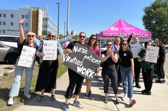 nurses-union-protest