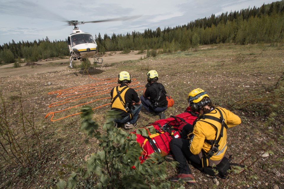 search-and-rescue-pg-helicopter