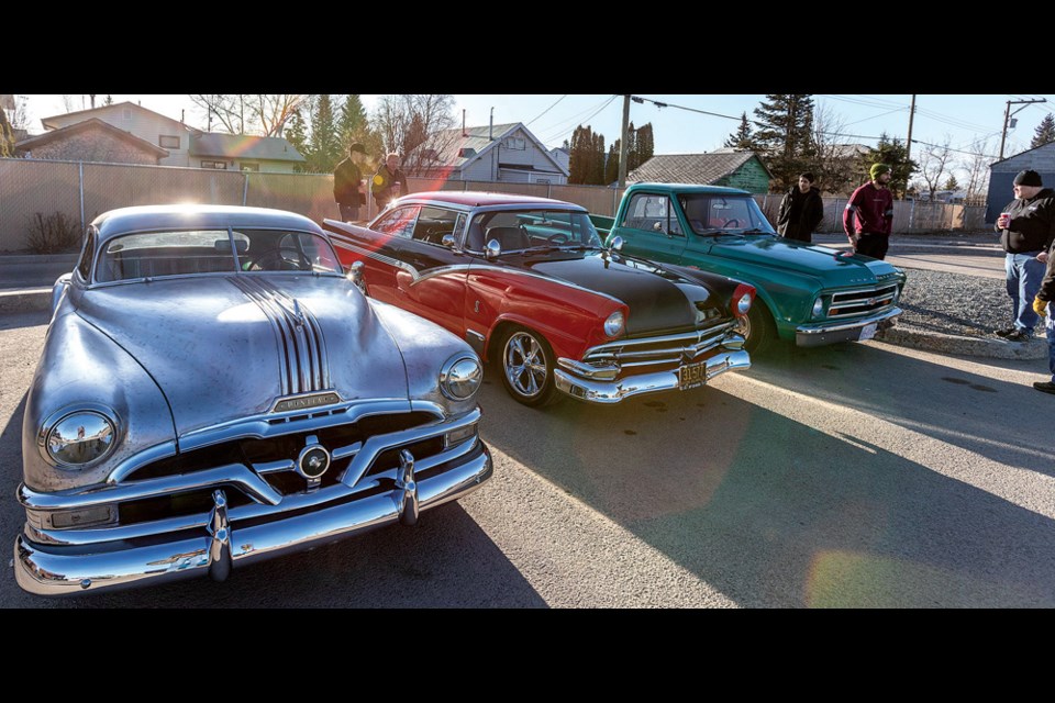 Cars & Coffee - 
Local car enthusiasts gathered Saturday morning to admire and discuss local hot rods at the Central Street Tim Horton's. This Saturday's cars included a 1952 Pontiac (left) owned by event organizer Daniel Forbes, that he has been heavily modified and has work left to be done before it is complete. A 1956 Ford Fairlane (centre) owned by Bernie Mckay,  that has been on the road for 11 years and now, in its seventh version, features a Ford 427 developing over 500hp and a six-speed manual transmission. The pickup is a 1967 Chevy shortbox stepside owned by Doug Olsen, that was brought back to life last year is also on its way to completion.