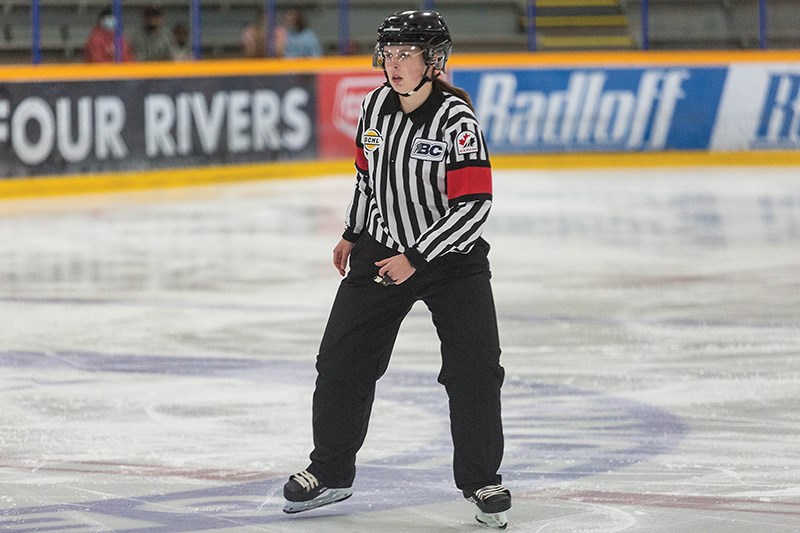 grace barlow BCHL referee Nov 12/21 2