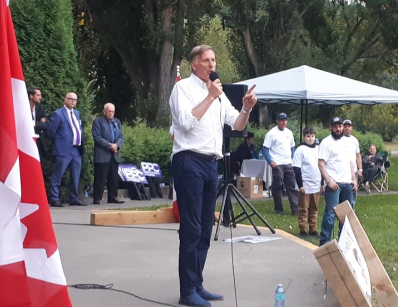 09 People's Party of Canada leader Maxime Bernier delivers a campaign speech to a Friday evening crowd at Lheidli T'enneh Memorial Park.20210903