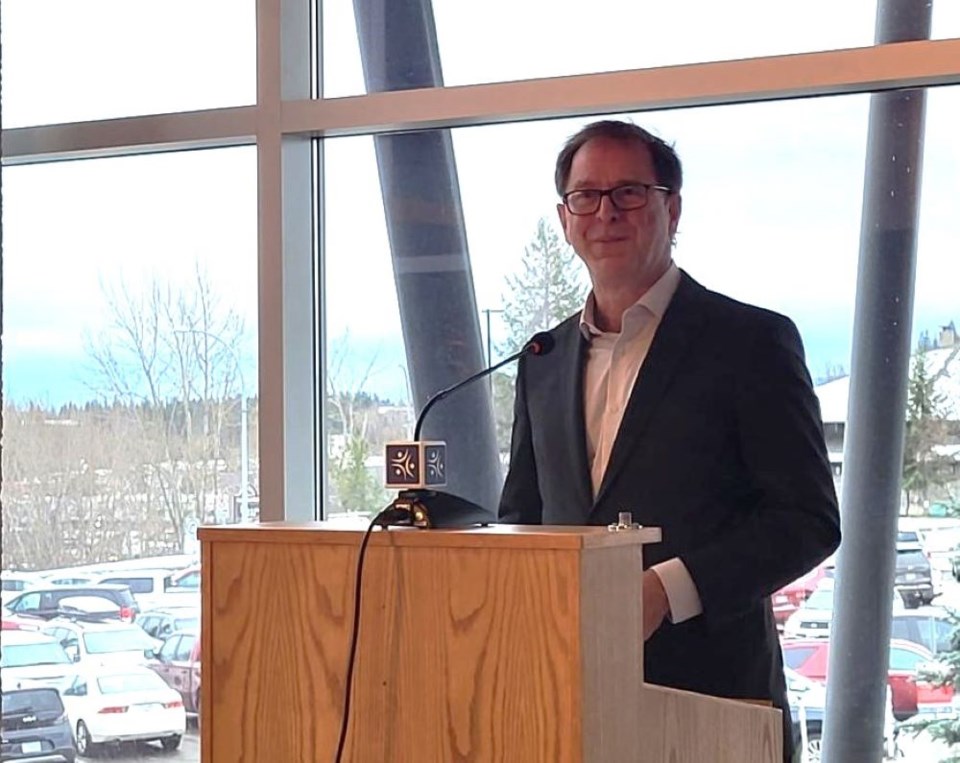 adrian-dix-min-of-health-at-uhnbc-2023