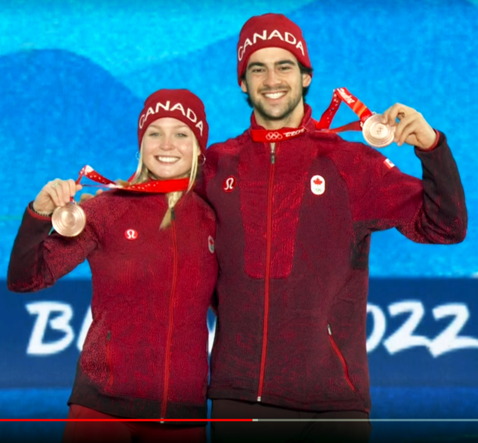 Meryeta O'Dine and Eliot Grondin bronze medal presentarion Feb. 12 2022