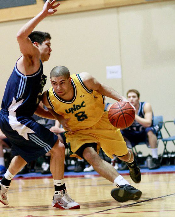 unbc-t-wolves-sam-raphael