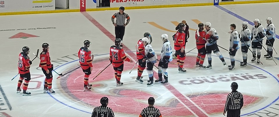 cougars-winterhawks-handshakes